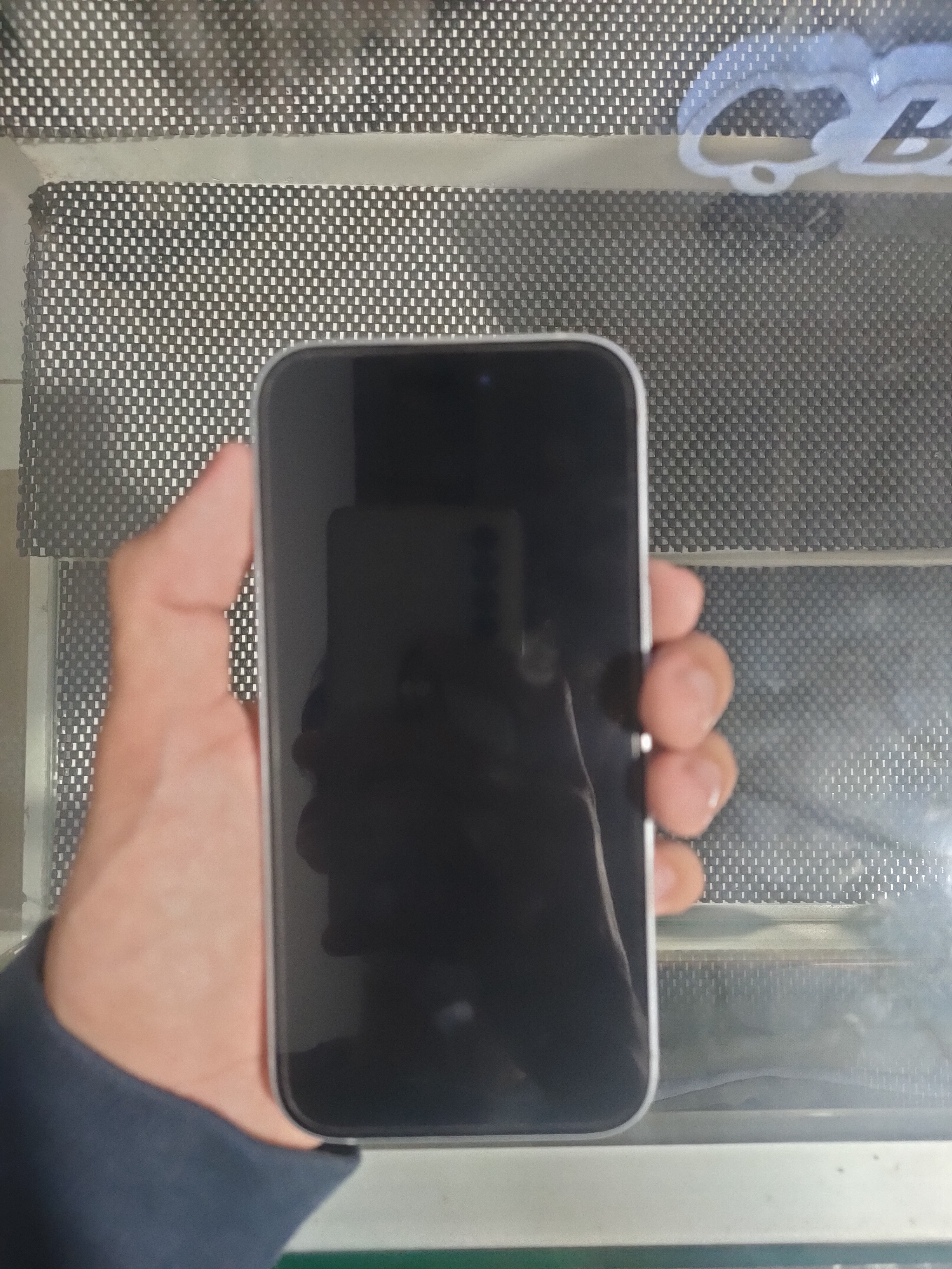 iPhone 15